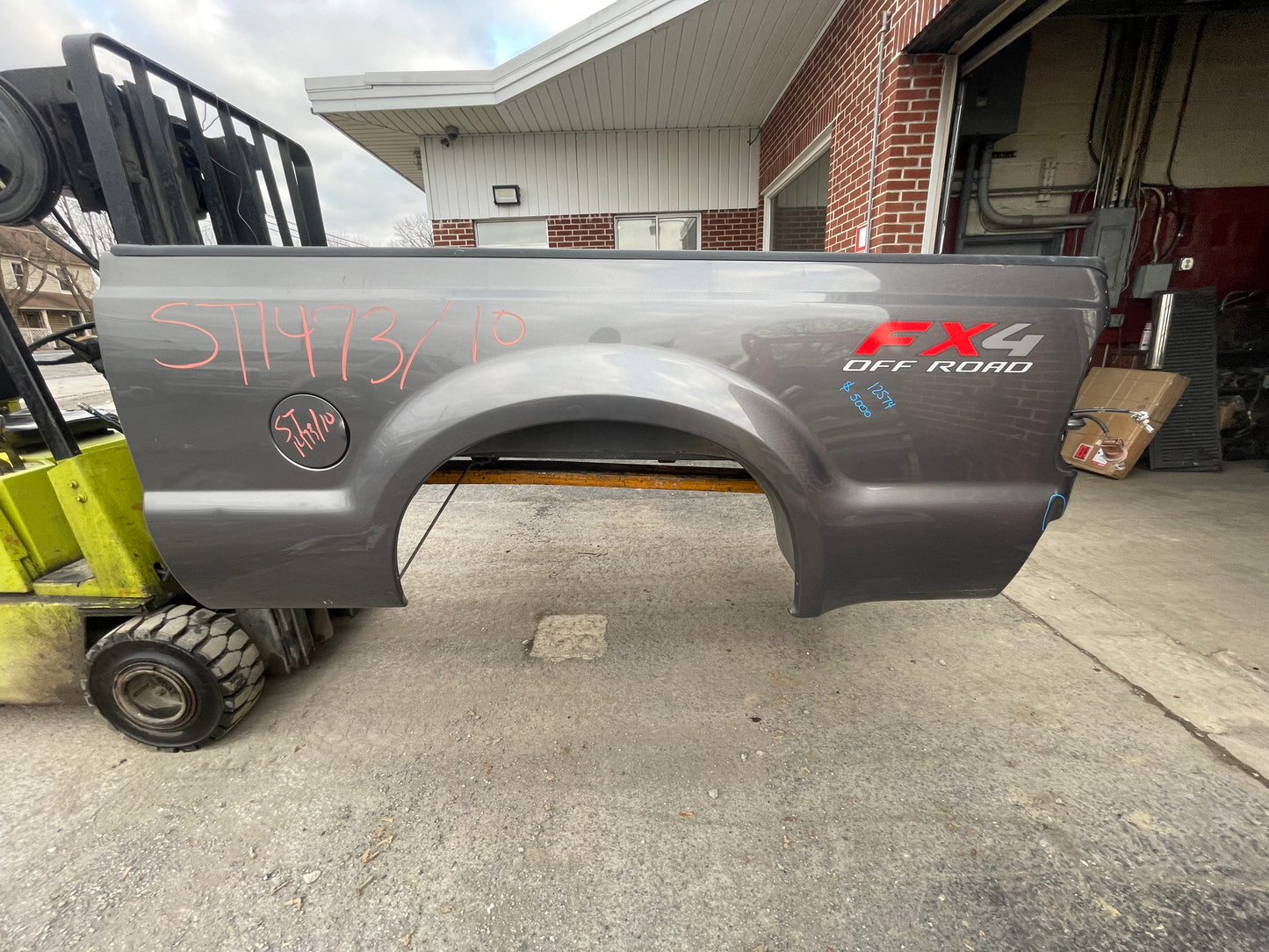 1999-2010 Superduty 6’9” Bed #12574