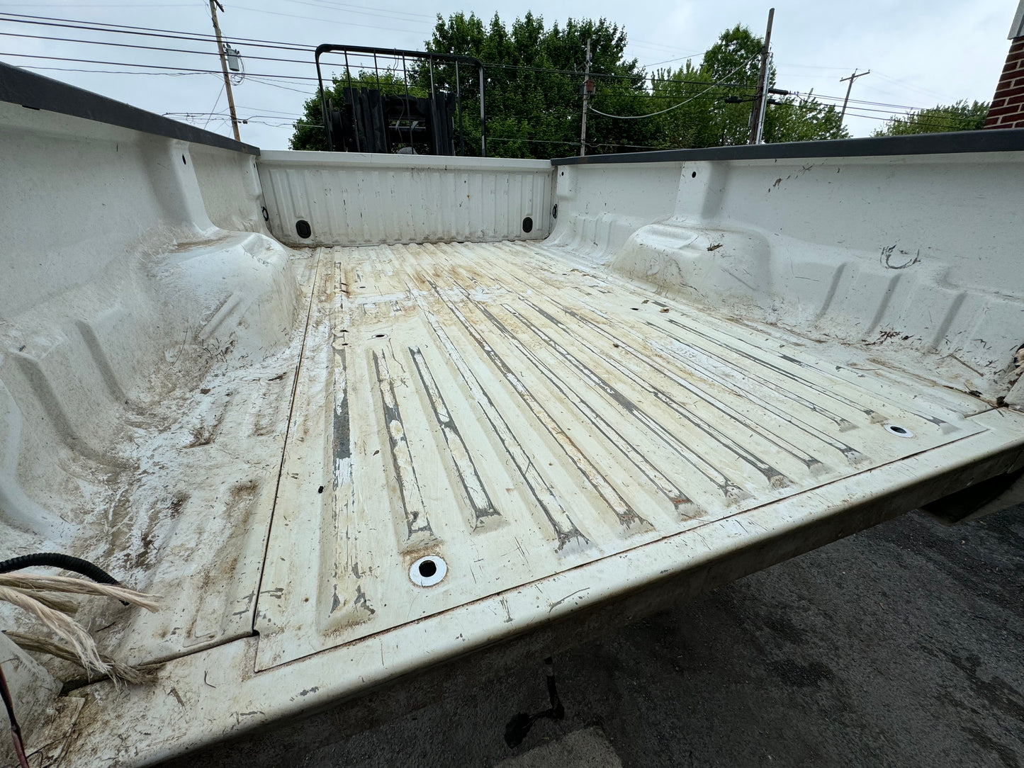 2011-2016 Superduty 8’ bed Oxford white #12634