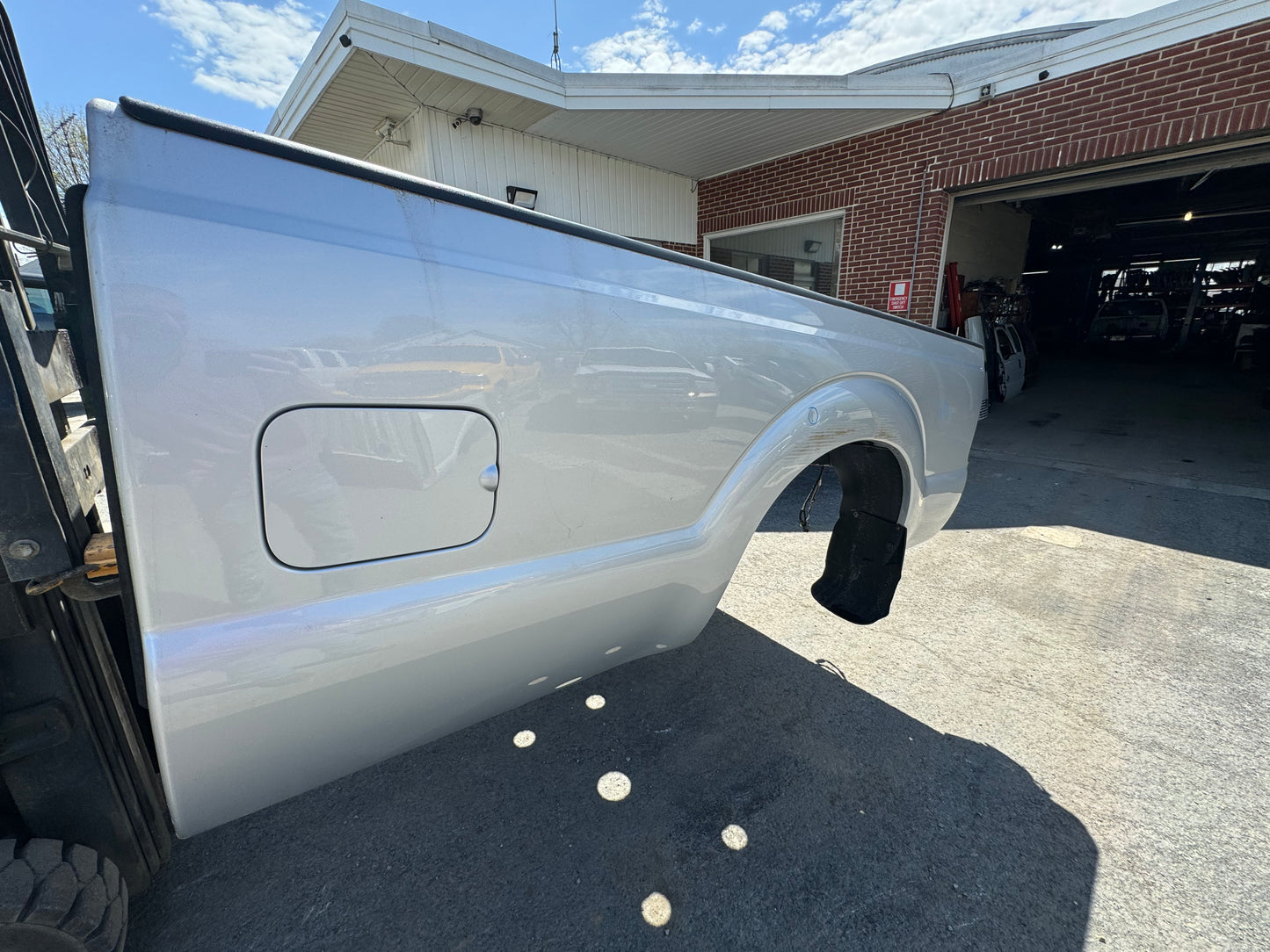 2011-2016 Superduty 8’ bed Ingot silver UX #12595