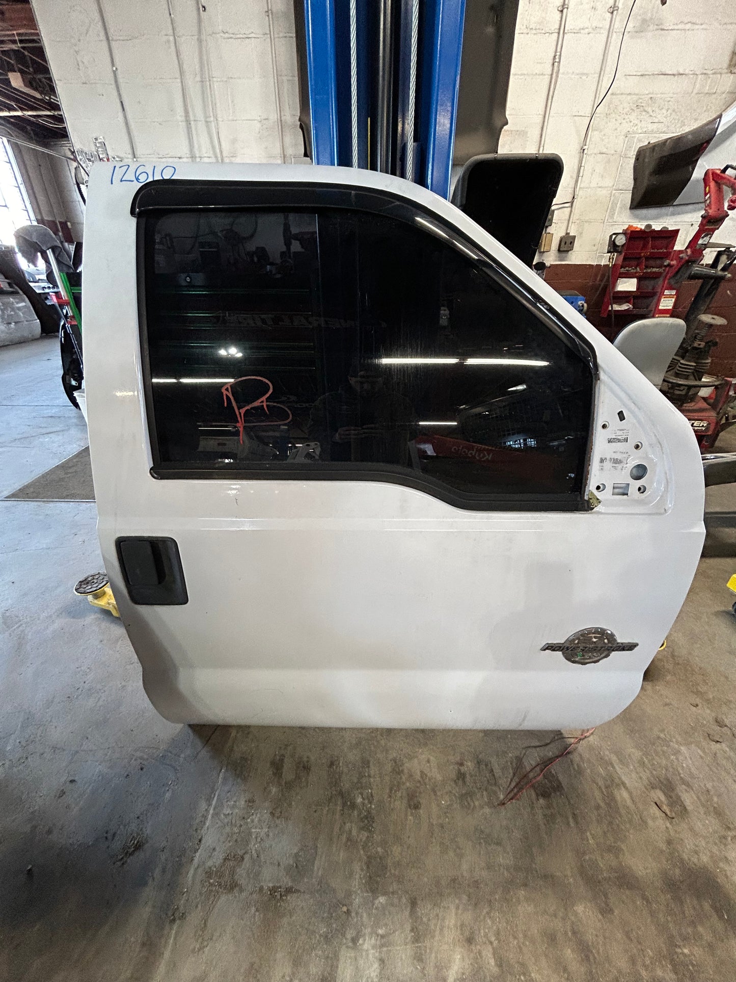 2011-2016 Superduty Passenger Front Door Oxford White #12610
