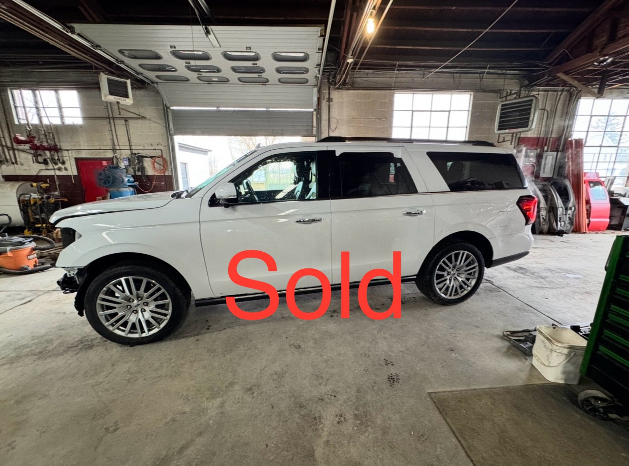 2023 Ford Expedition Limitied MAX 16k Miles Clean Title