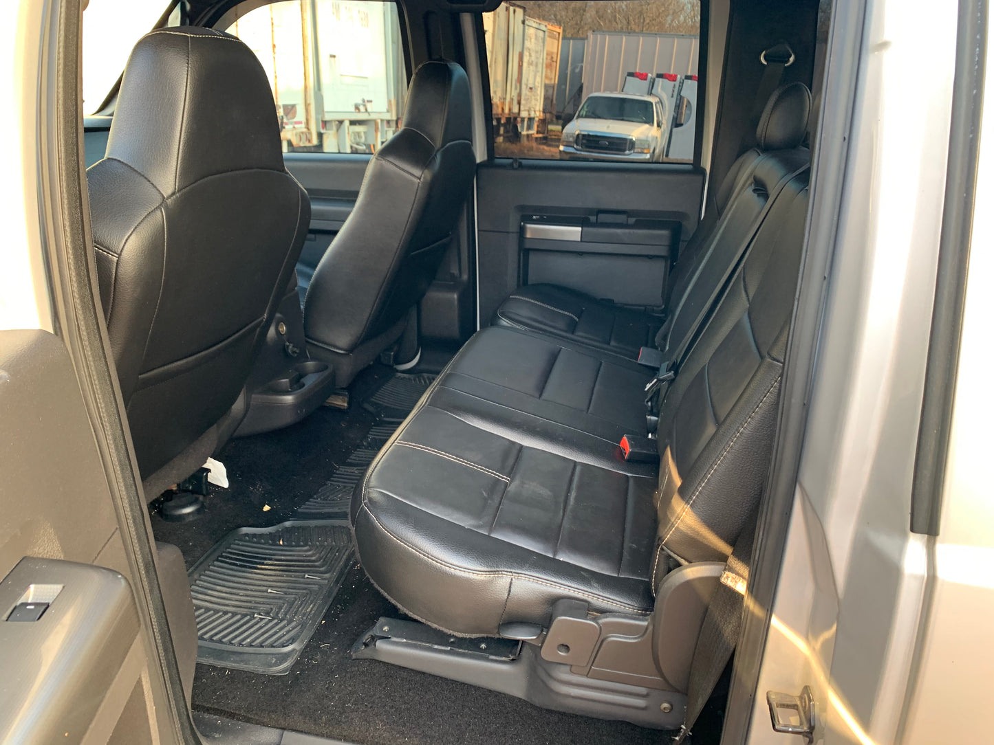 2008-2010 Ford f250-350 black leather seats