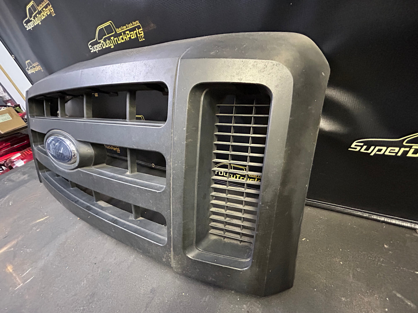 2008-2010 Ford Superduty Grille