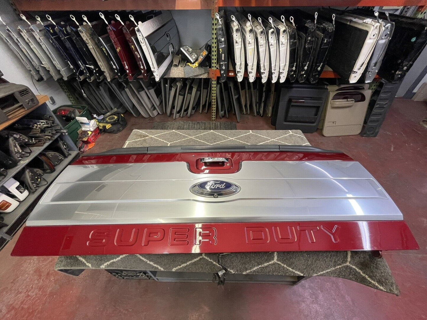 2011, 2012, 2013, 2014, 2015, 2016 OEM COMPLETE SUPER DUTY Platinum Tailgate Liftgate