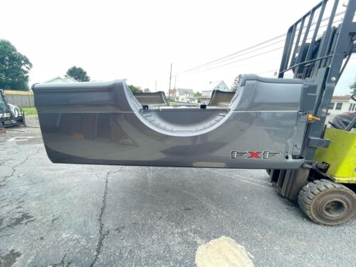2017-2022 Super Duty 8' bed Gray- New Takeoff