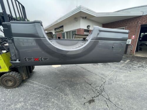 2017-2022 Super Duty 8' bed Gray- New Takeoff