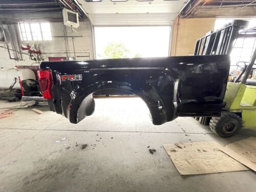 2022 f350 DRW 8' Bed New Takeoff
