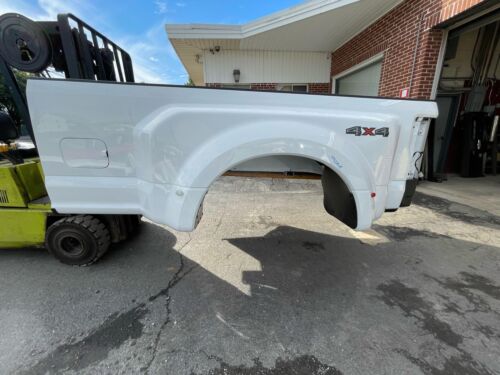 2022 Ford F350 450 DRW 8' Oxford White Z1