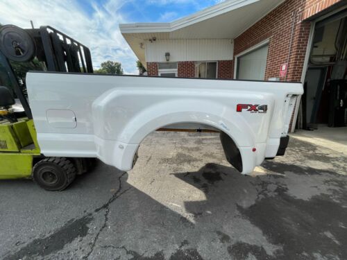 2017-2022 F350 450 DRW 8' bed Pearl White code