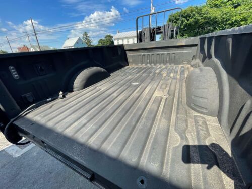 17 18 19 20 21 22 F350 450 DRW 8' bed Black Code G1
