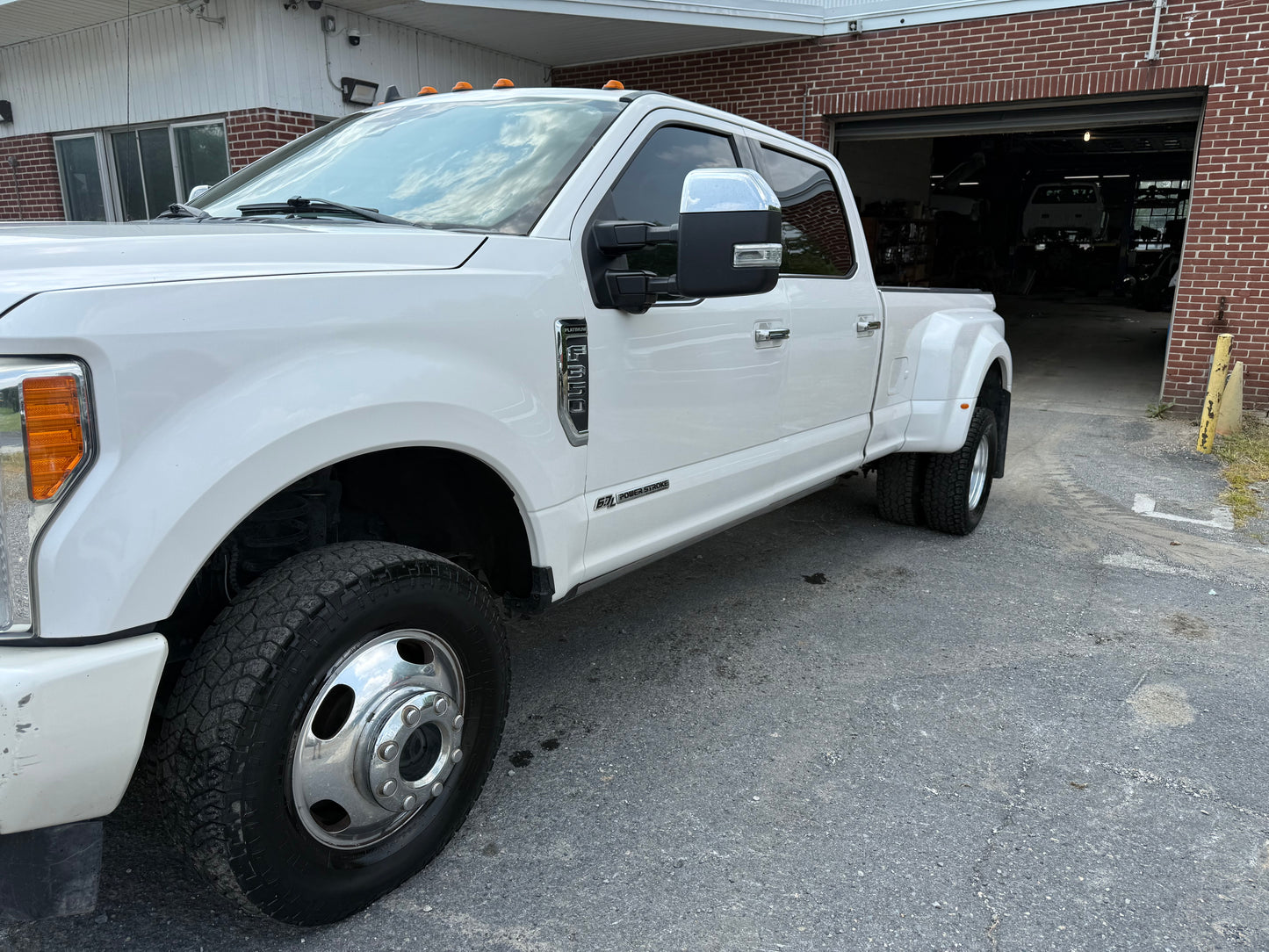2019 F350 Platinum 163K Miles Clean Title #1117