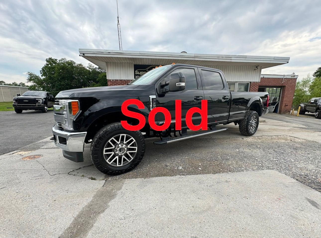 2017 Ford F350 Lariat 114k miles 6.7 Powerstroke- Reconstructed Title