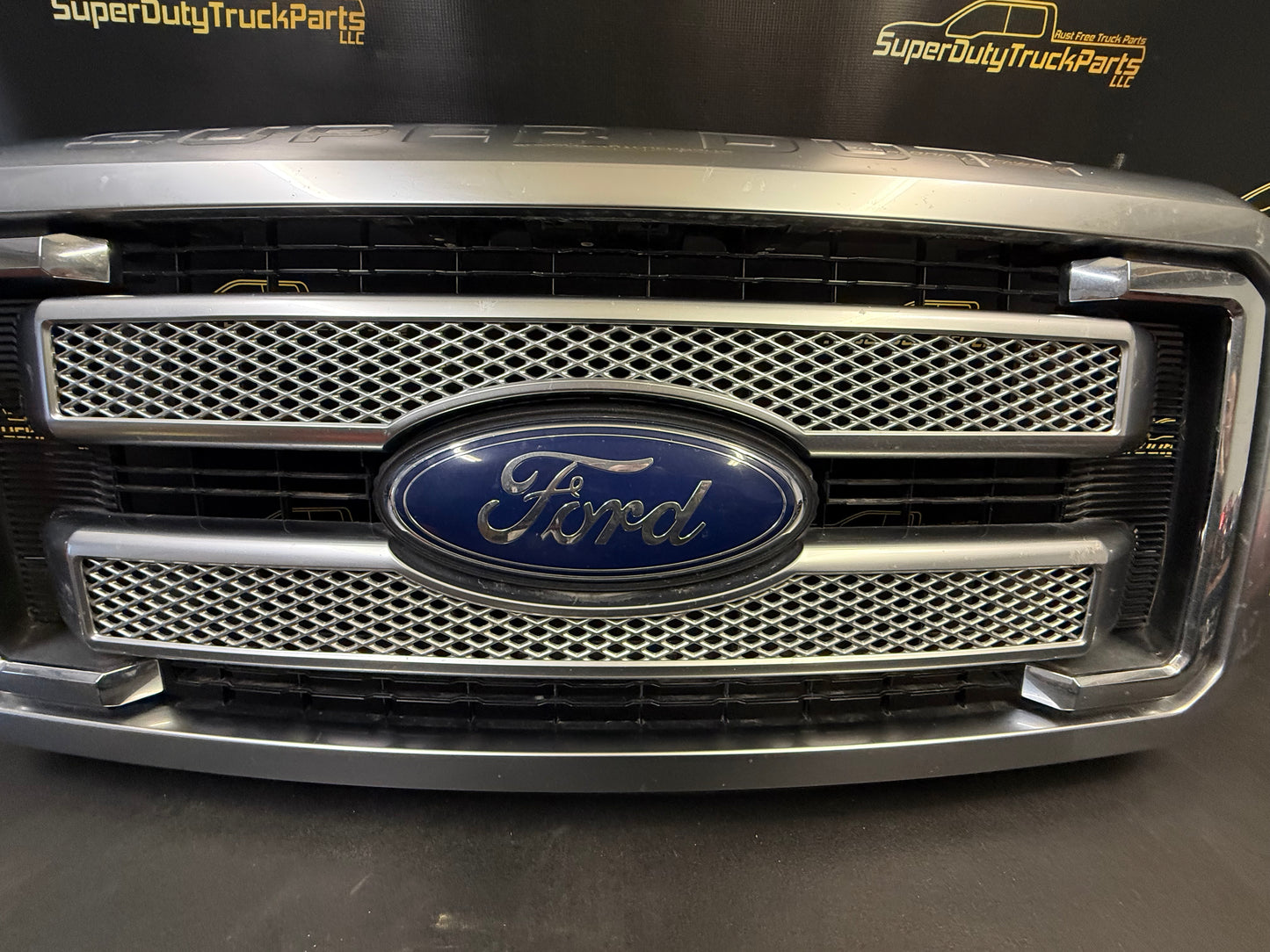 2013-2016 Ford Superduty Platinum Grille Assembly #1109