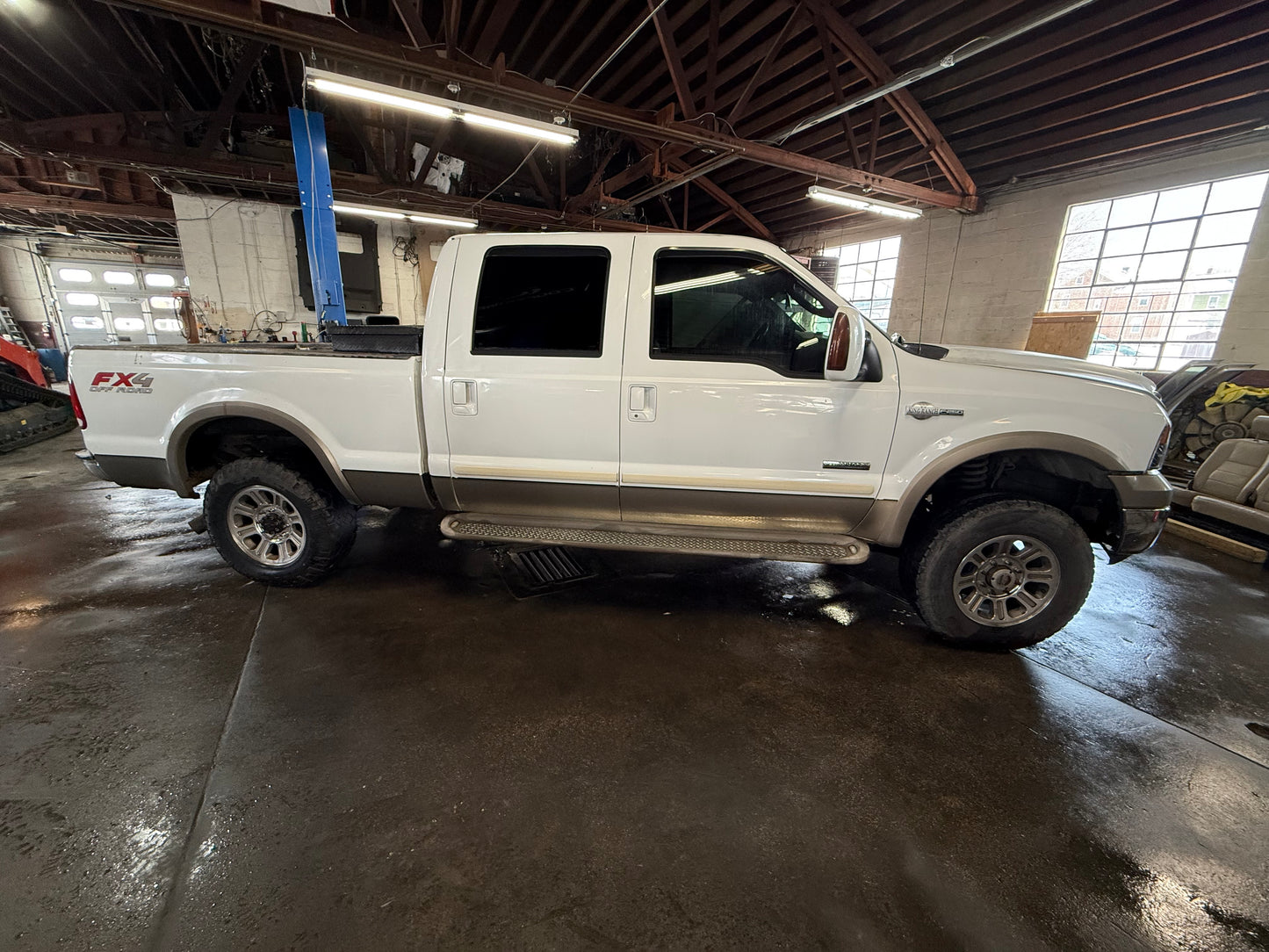 2005 F250 King Ranch 6.0 Powerstroke part out #1102