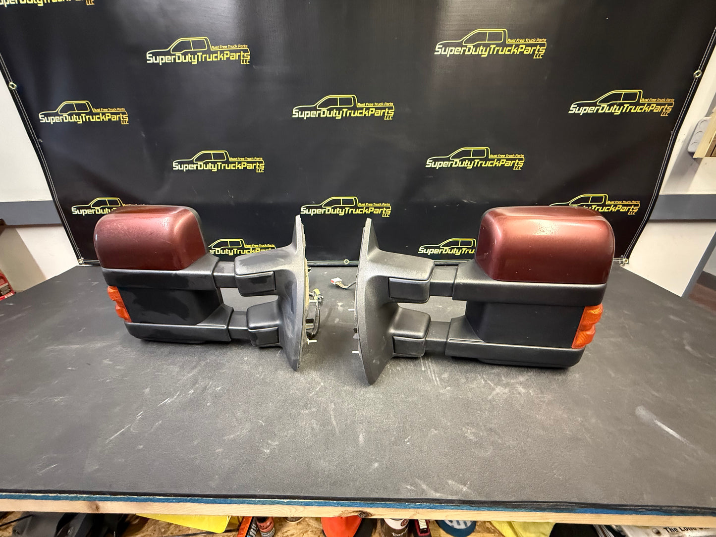11-16 Ford Superduty Mirrors. Power fold, telescope, with memory
