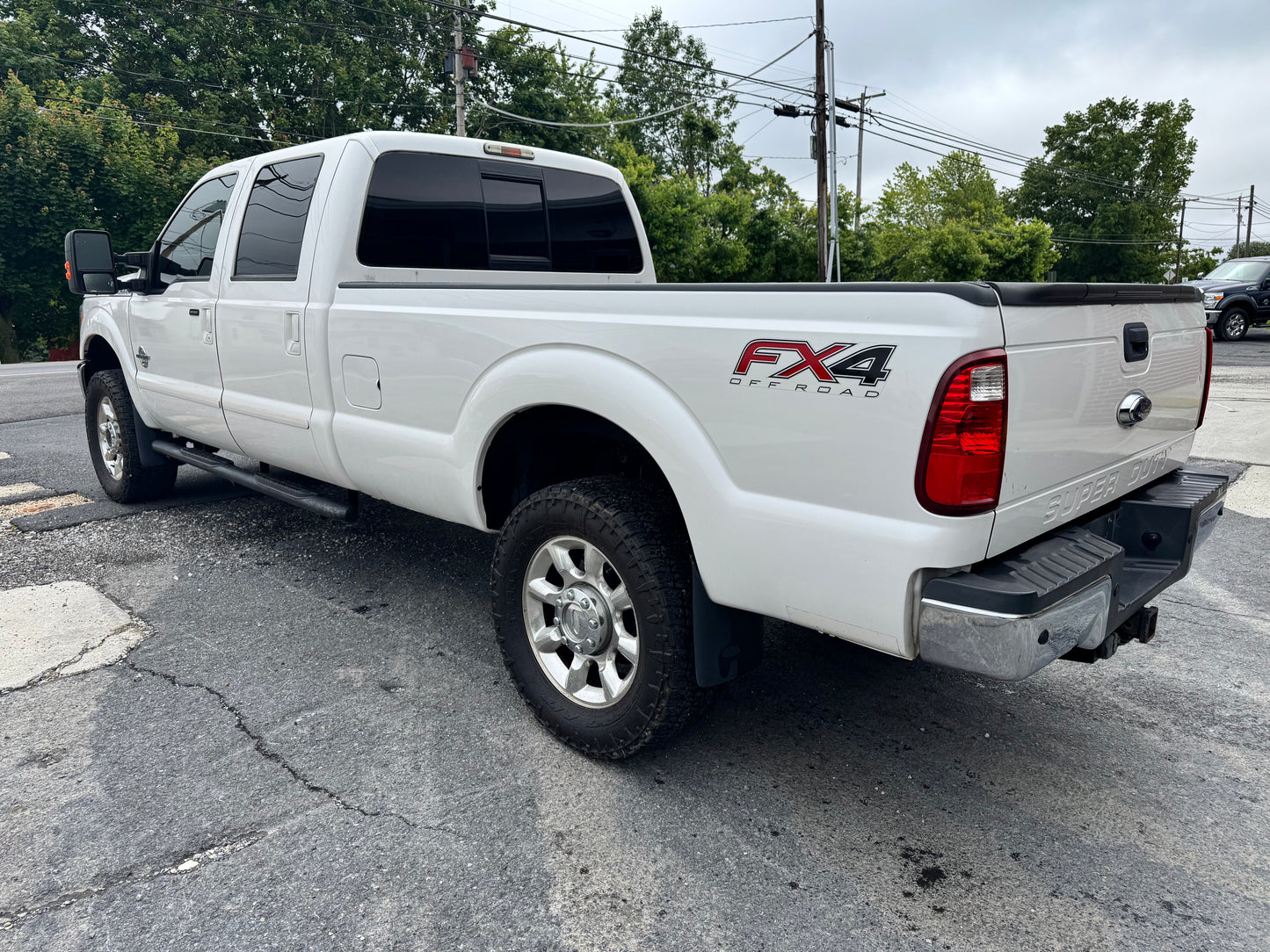 11-16 Superduty 8’ bed pearl white code UG #1092