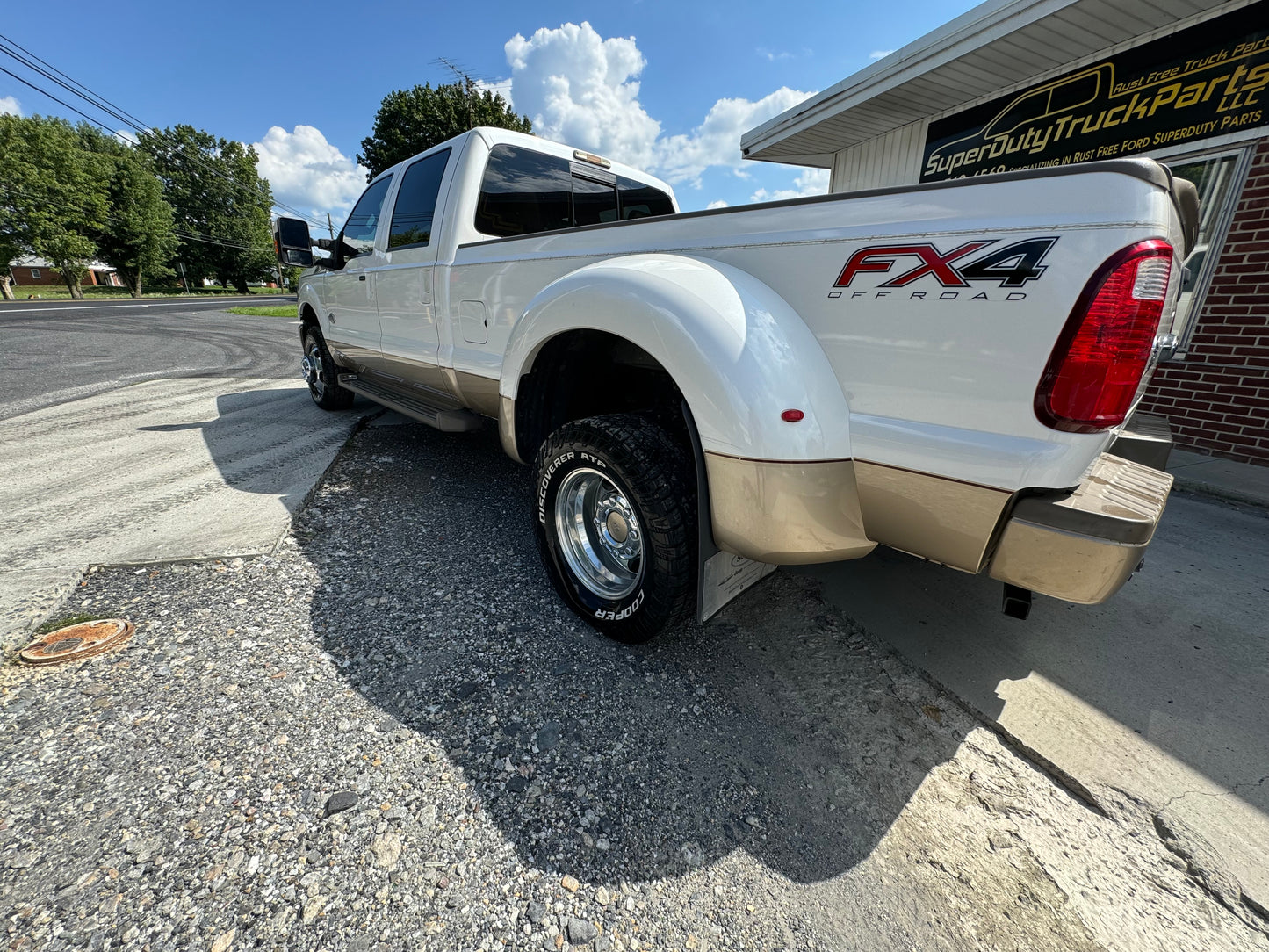 2014 F350 King Ranch 95k miles- Rebuilt title