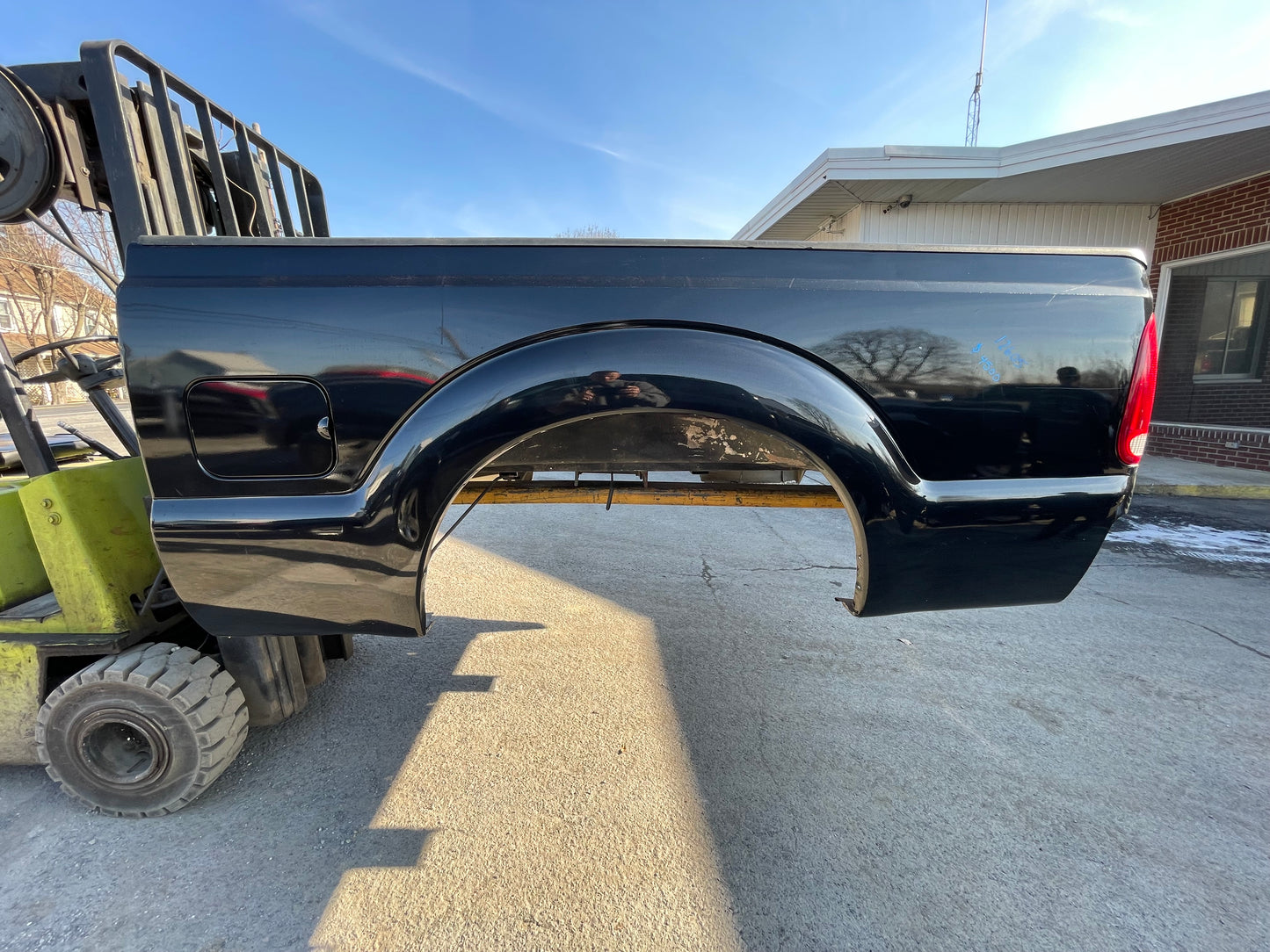 2011-2016 Superduty short bed tuxedo black UH #12605