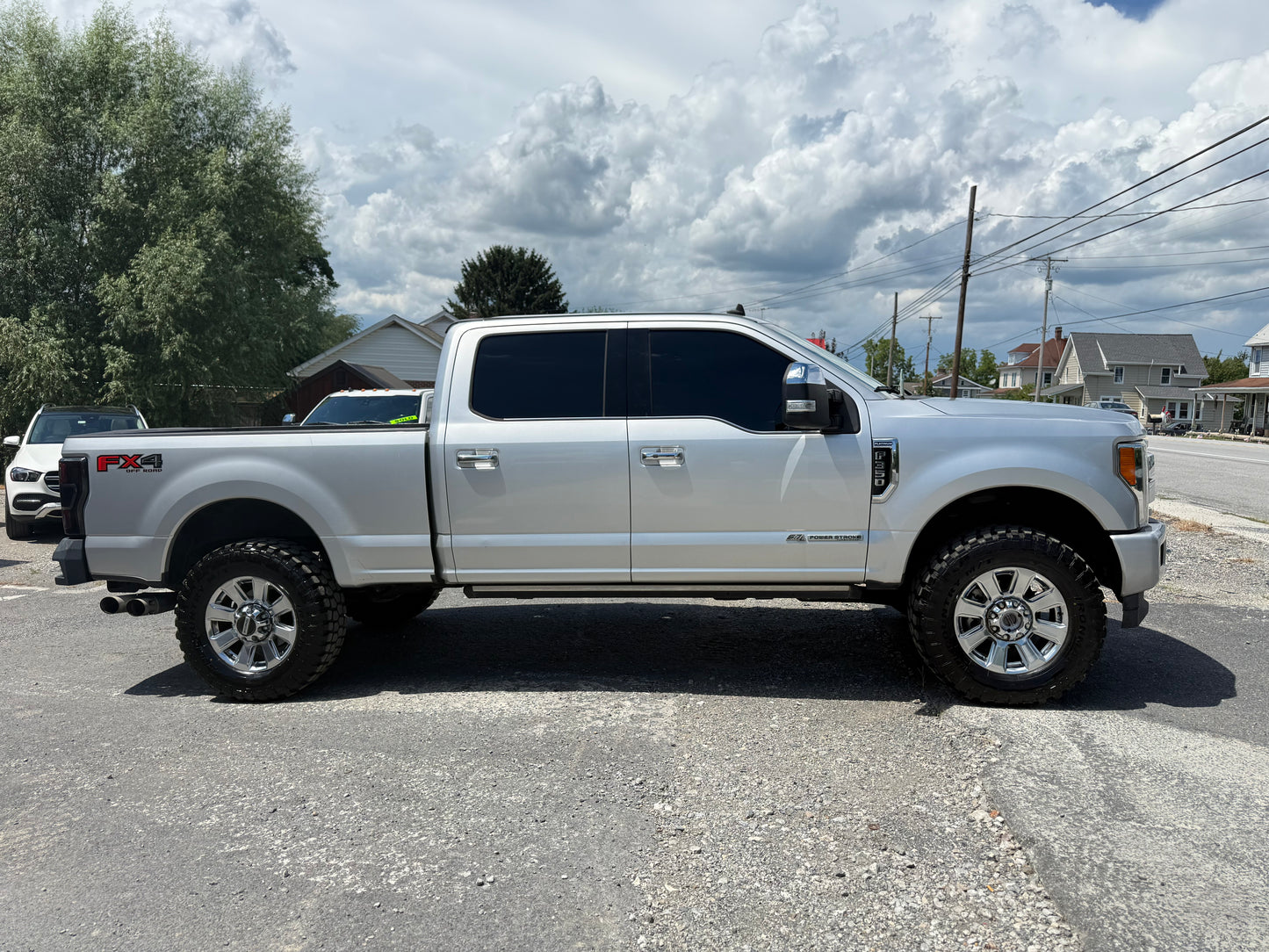 2019 Ford F350 Platinum 121k miles Clean title #1121