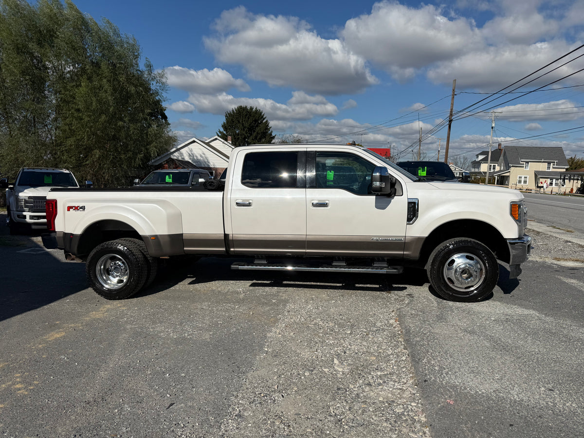 2019 Ford F350 Lariat 142k miles Clean Title 1 Owner #1128