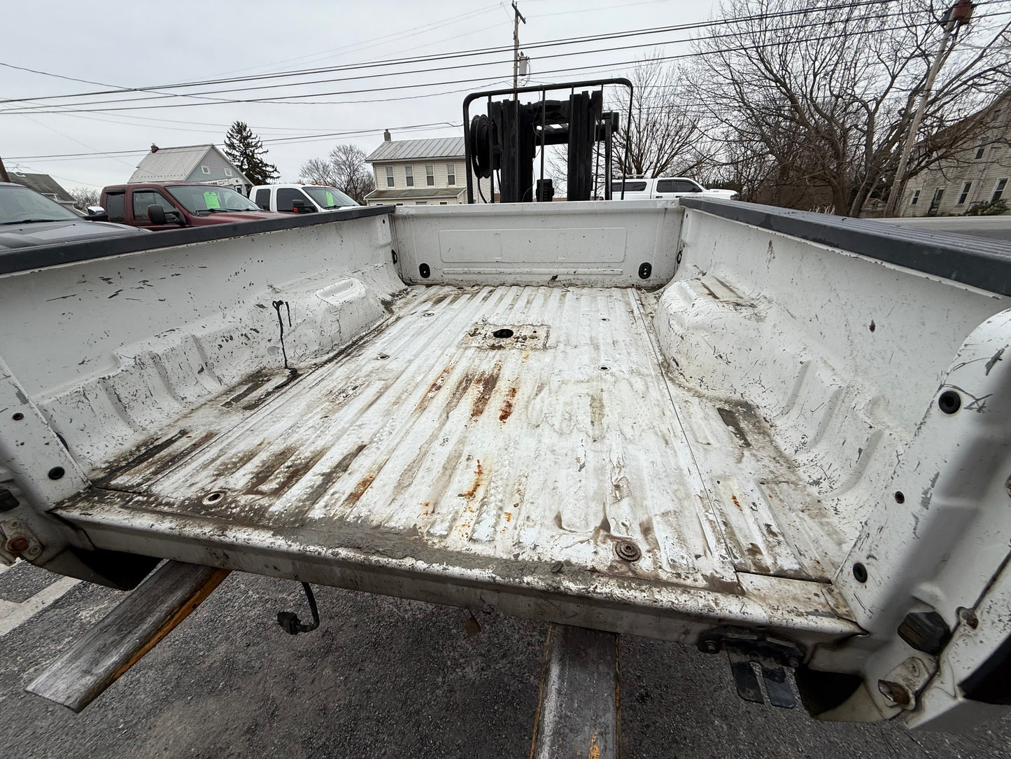 99-10 Superduty 6’9” Oxford White #12705