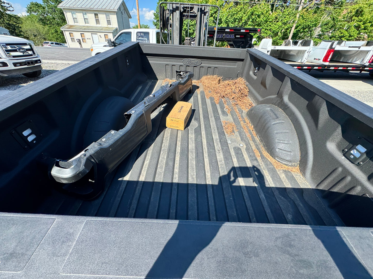 2025 Superduty DRW 8’ Bed Oxford white