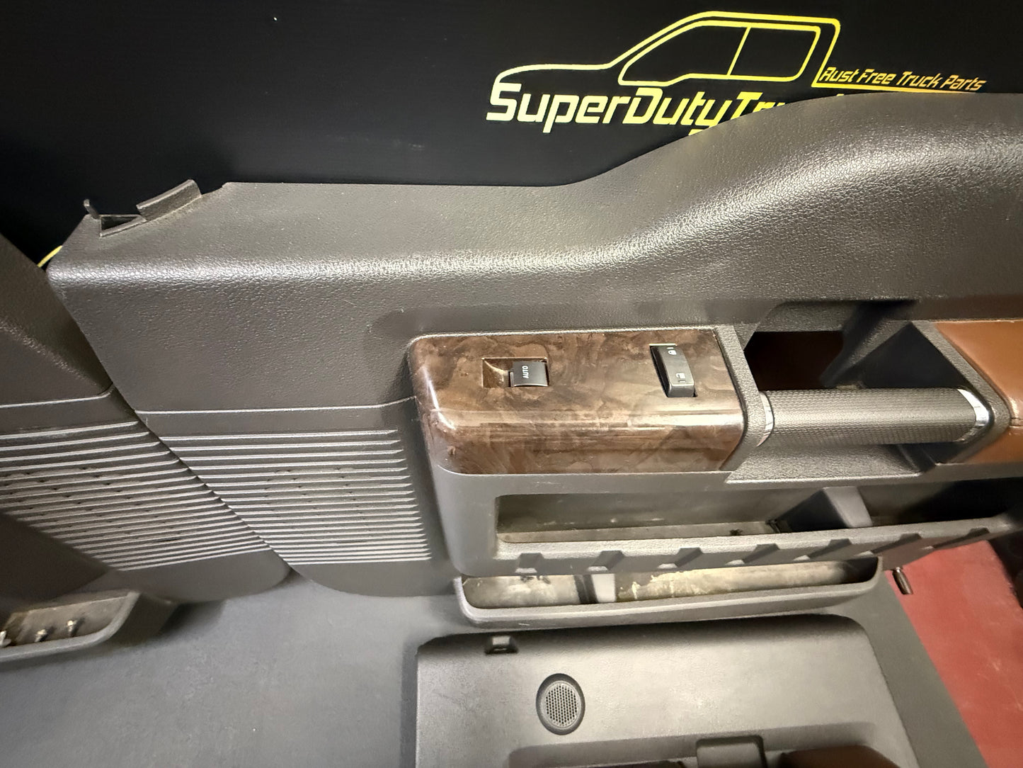 2011-2016 Ford Super Duty Platinum Pecan Door Panels #1090
