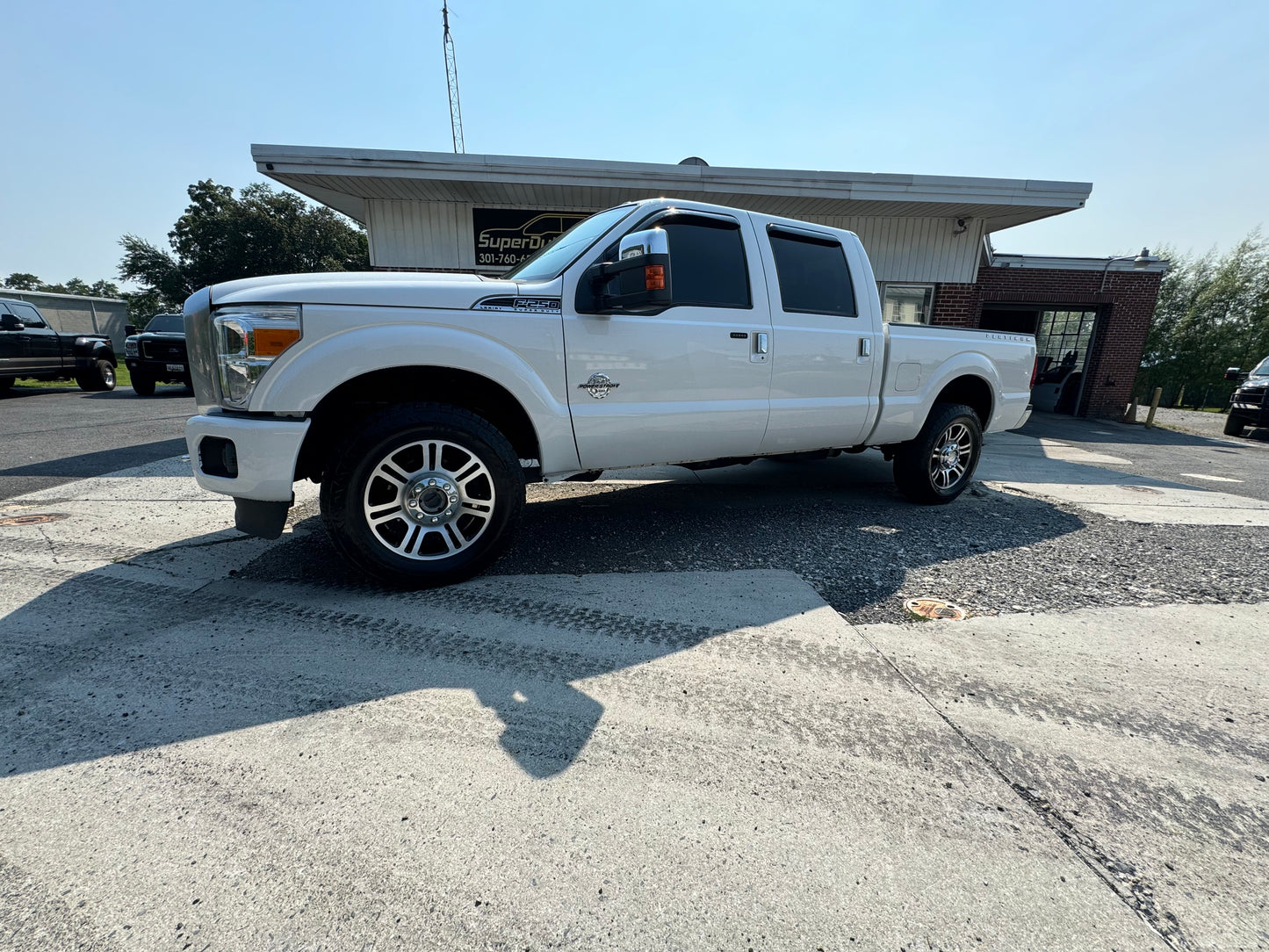 2013 F250 Platinum 6.7 powerstroke 142k miles- clean title