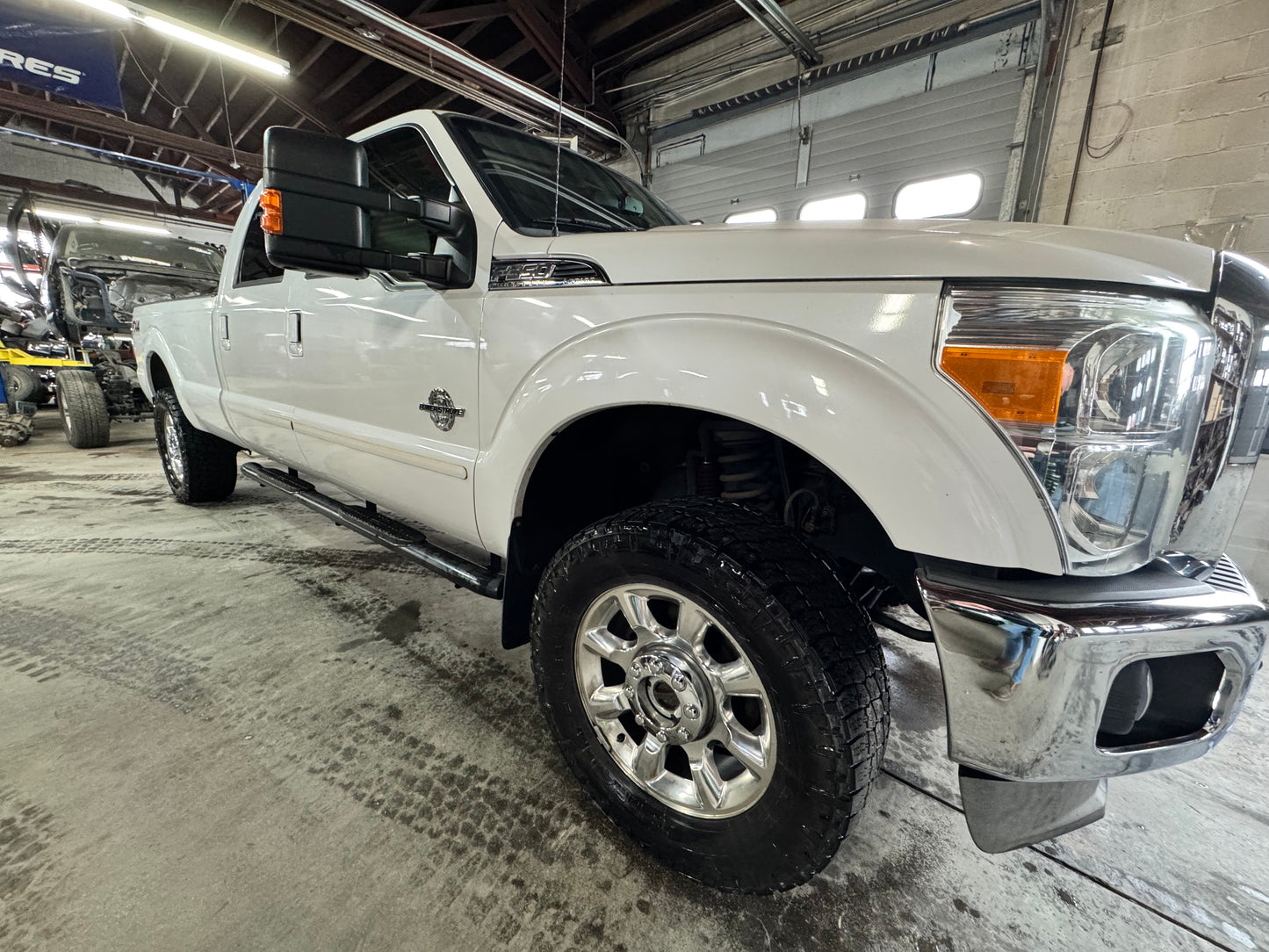 2014 F350 Lariat 225k miles #1092- salvage title