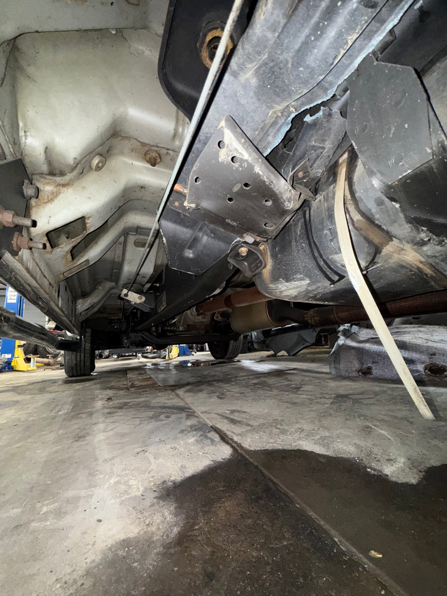 2011 F250 Superduty 6.2 V8 Part Out #2004