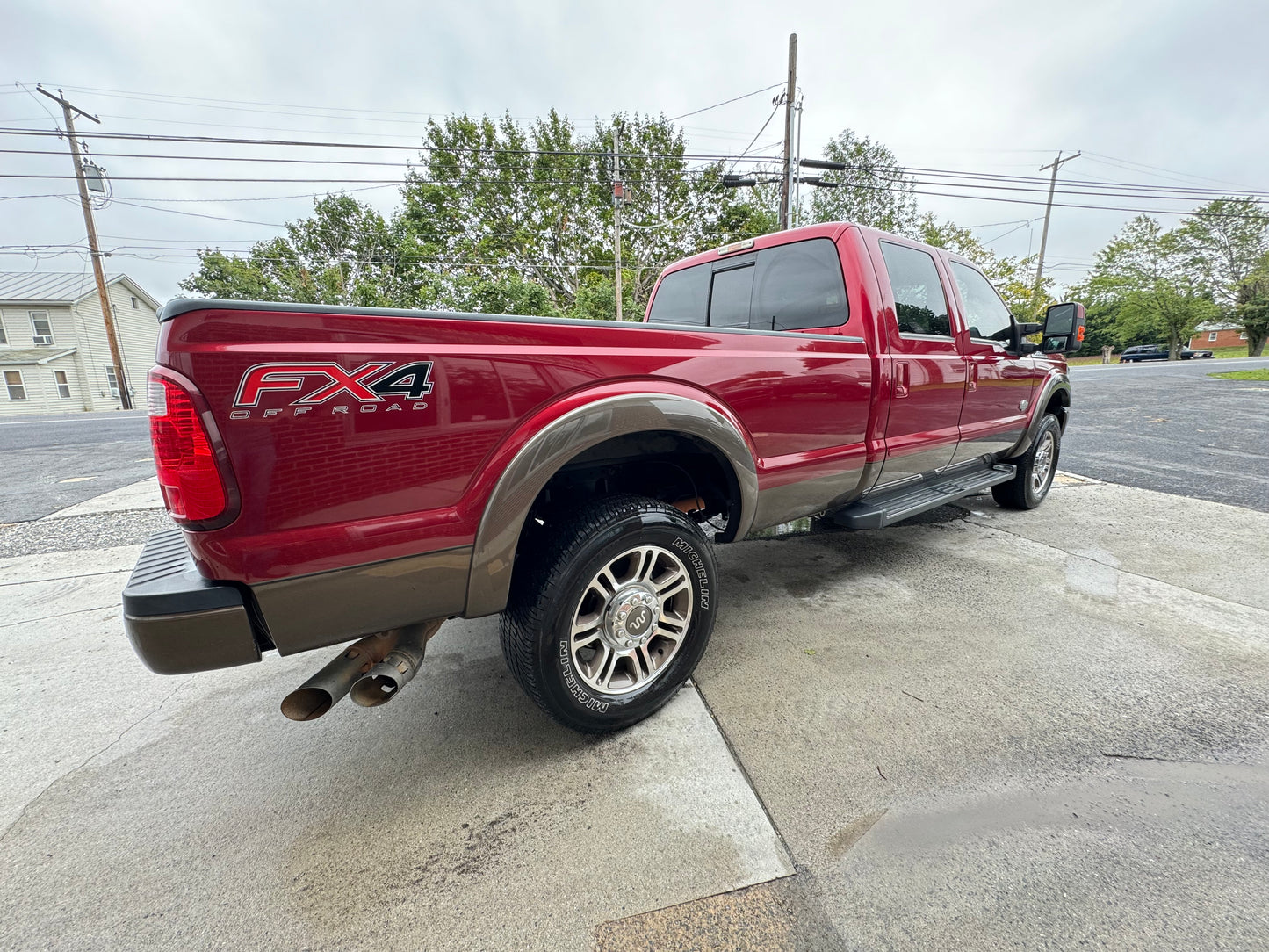 2015 F350 King Ranch 164k miles. Clean title #1075