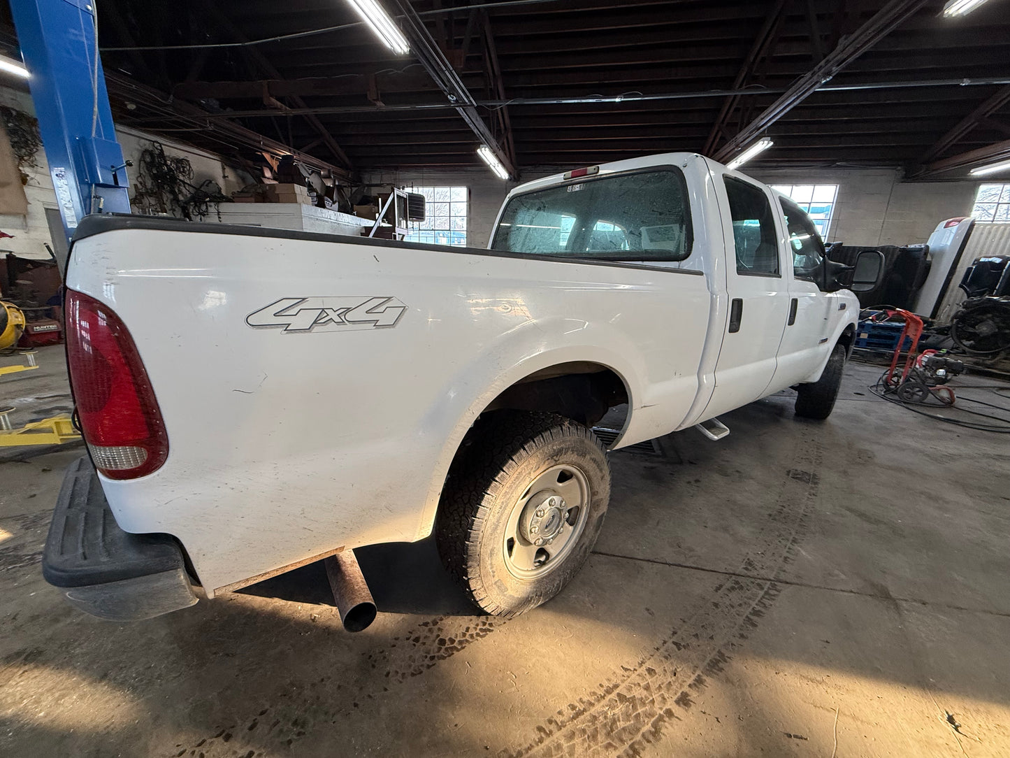 2006 F250 Super Duty 6.0 Powerstroke 73k miles #1103