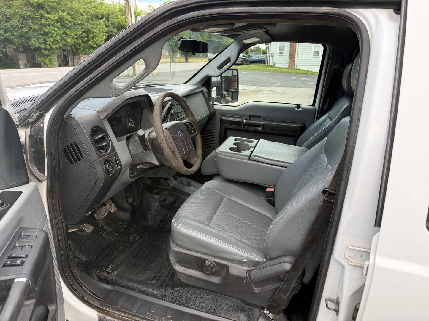 2015 Ford F250 XL 203k miles Clean Title #1115