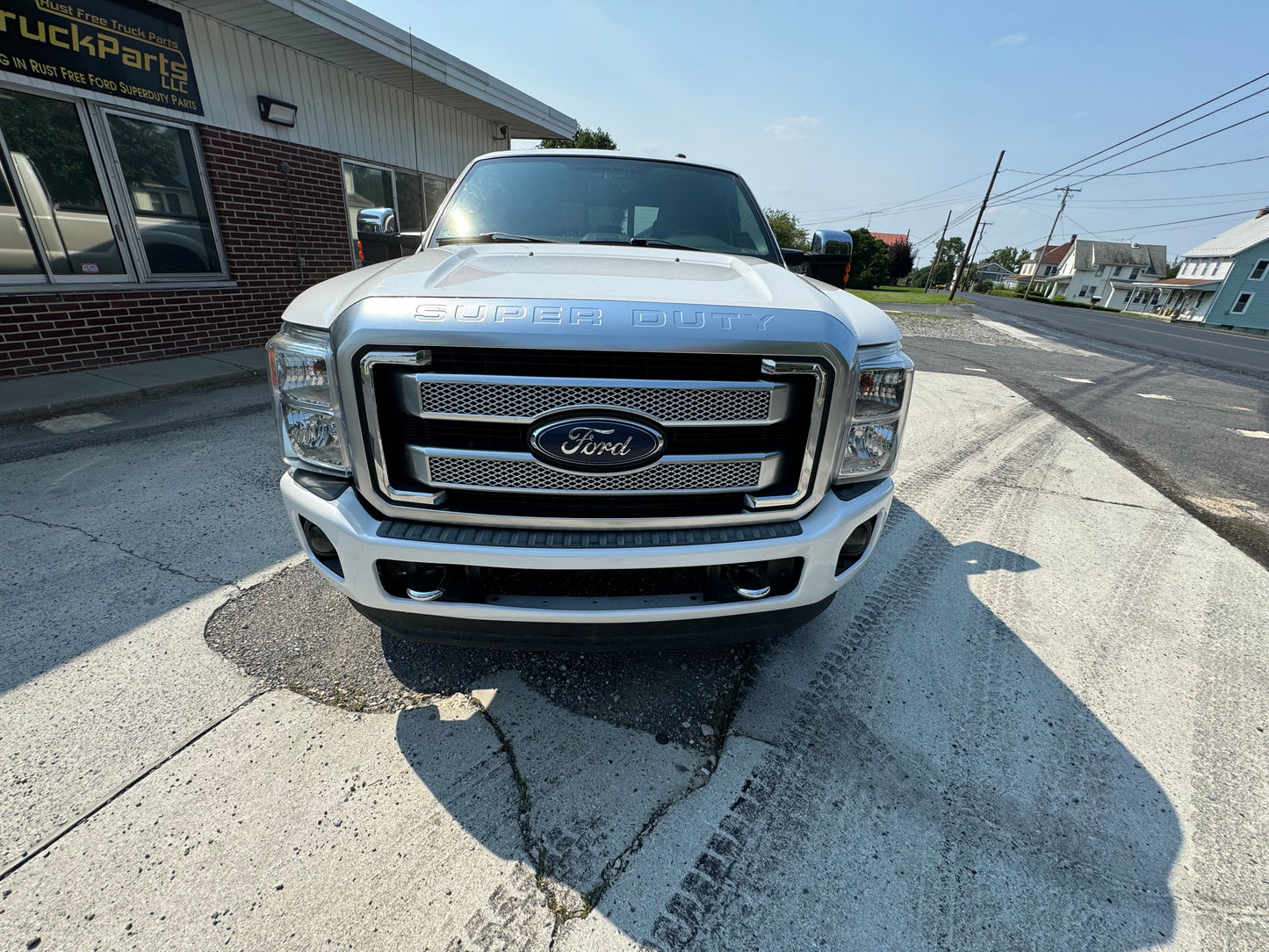 2013 F250 Platinum 6.7 powerstroke 142k miles- clean title