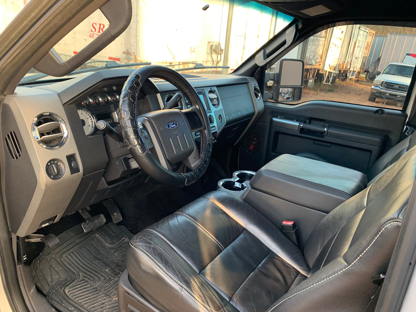 2008-2010 Ford f250-350 black leather seats