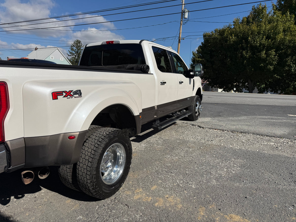 2019 Ford F350 Lariat 142k miles Clean Title 1 Owner #1128