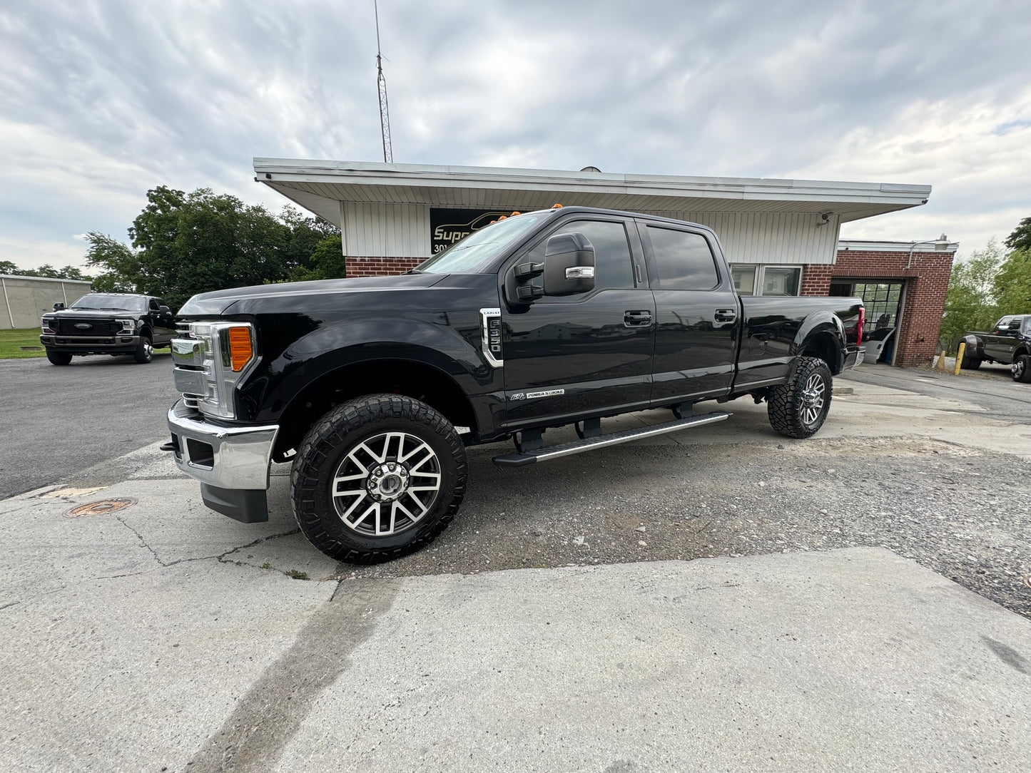 2017 Ford F350 Lariat 114k miles 6.7 Powerstroke- Reconstructed Title