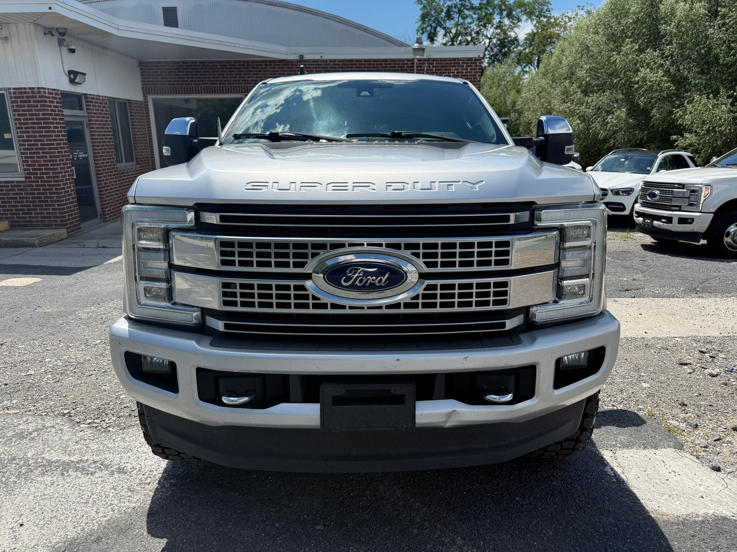 2019 Ford F350 Platinum 121k miles Clean title #1121