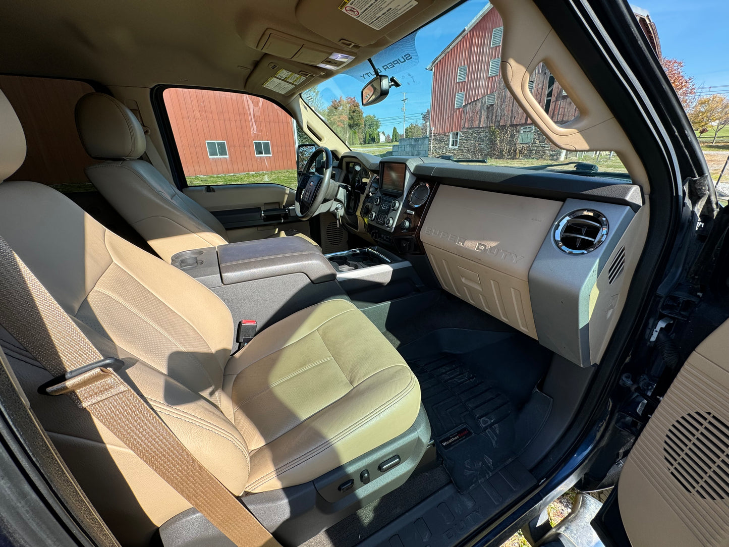 2015 F250 Lariat 105k miles- Clean Title #1079