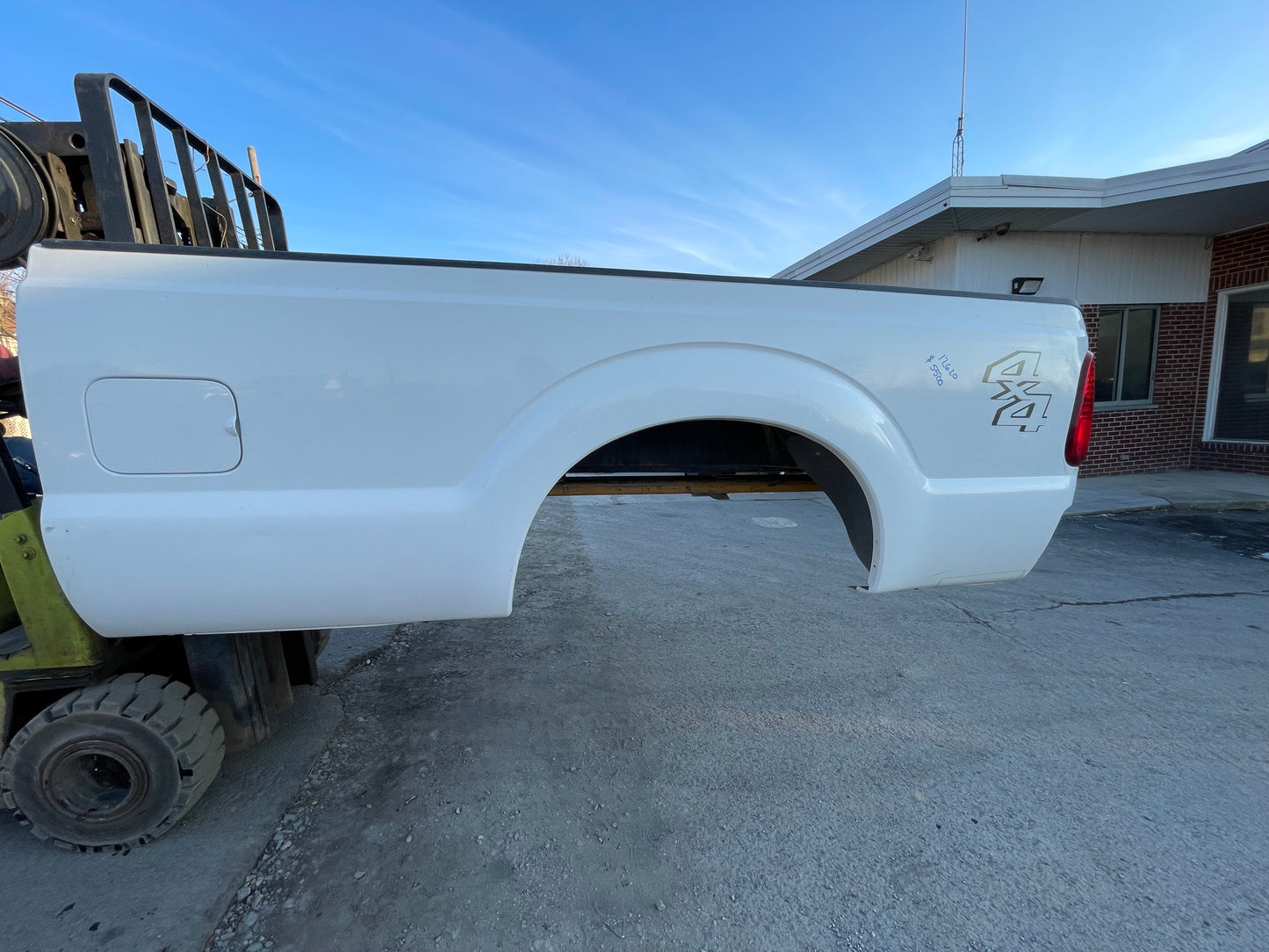 2011-2016 Superduty 8’ bed Oxford white z1 #12620