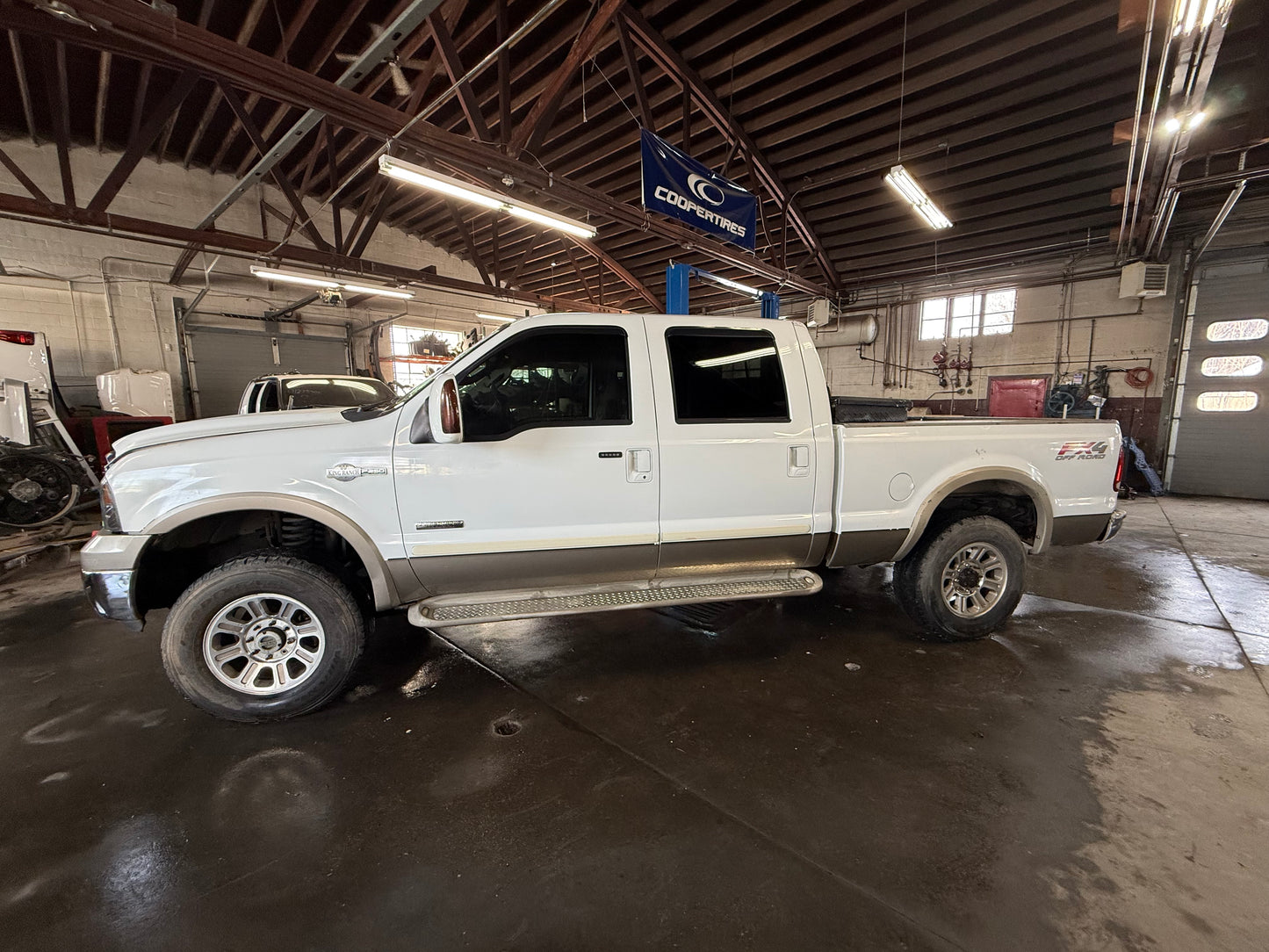 2005 F250 King Ranch 6.0 Powerstroke part out #1102