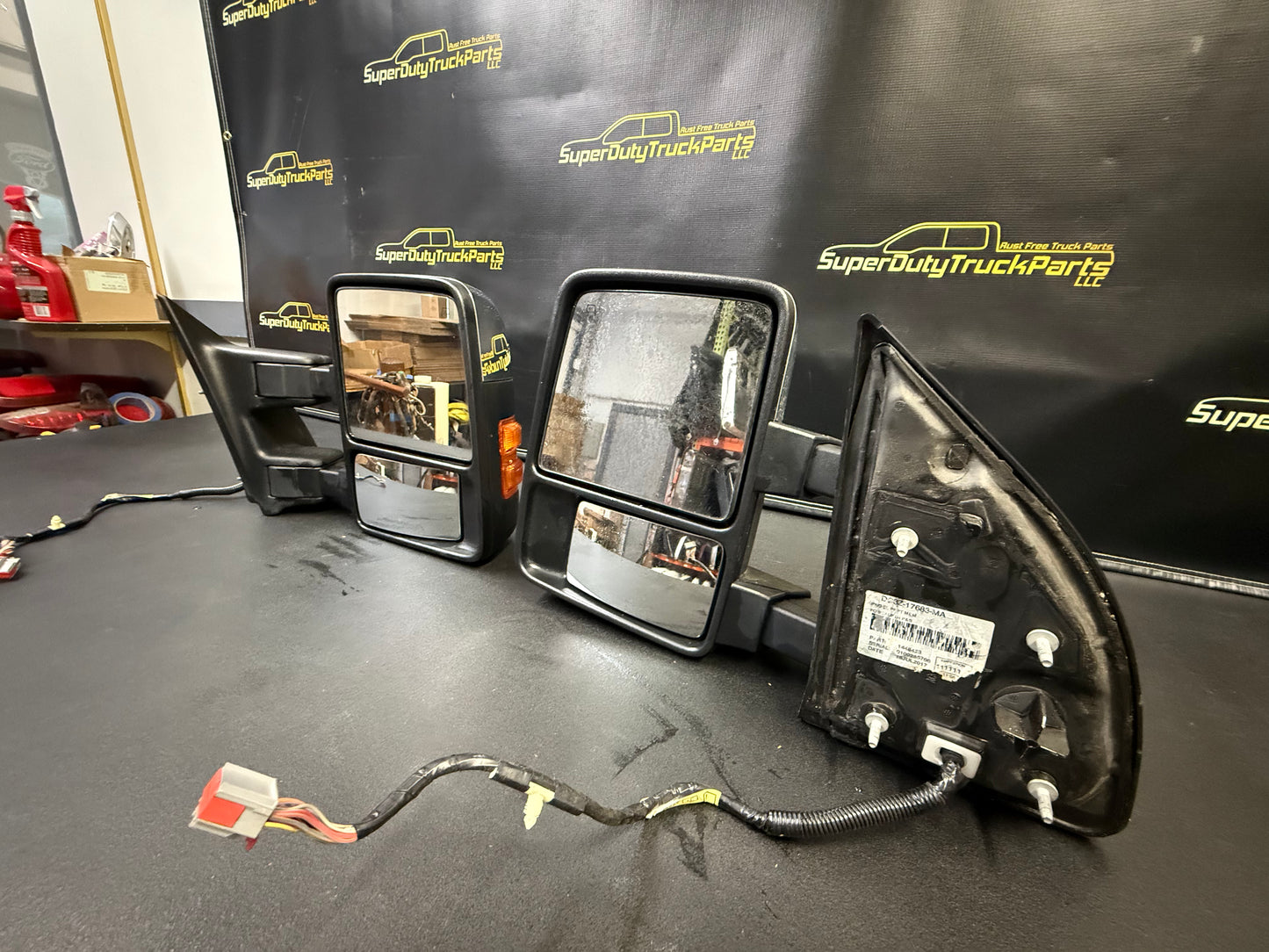 2011-2016 Ford Super Duty Mirrors Power Fold, Telescopic with Memory- Chrome Cap